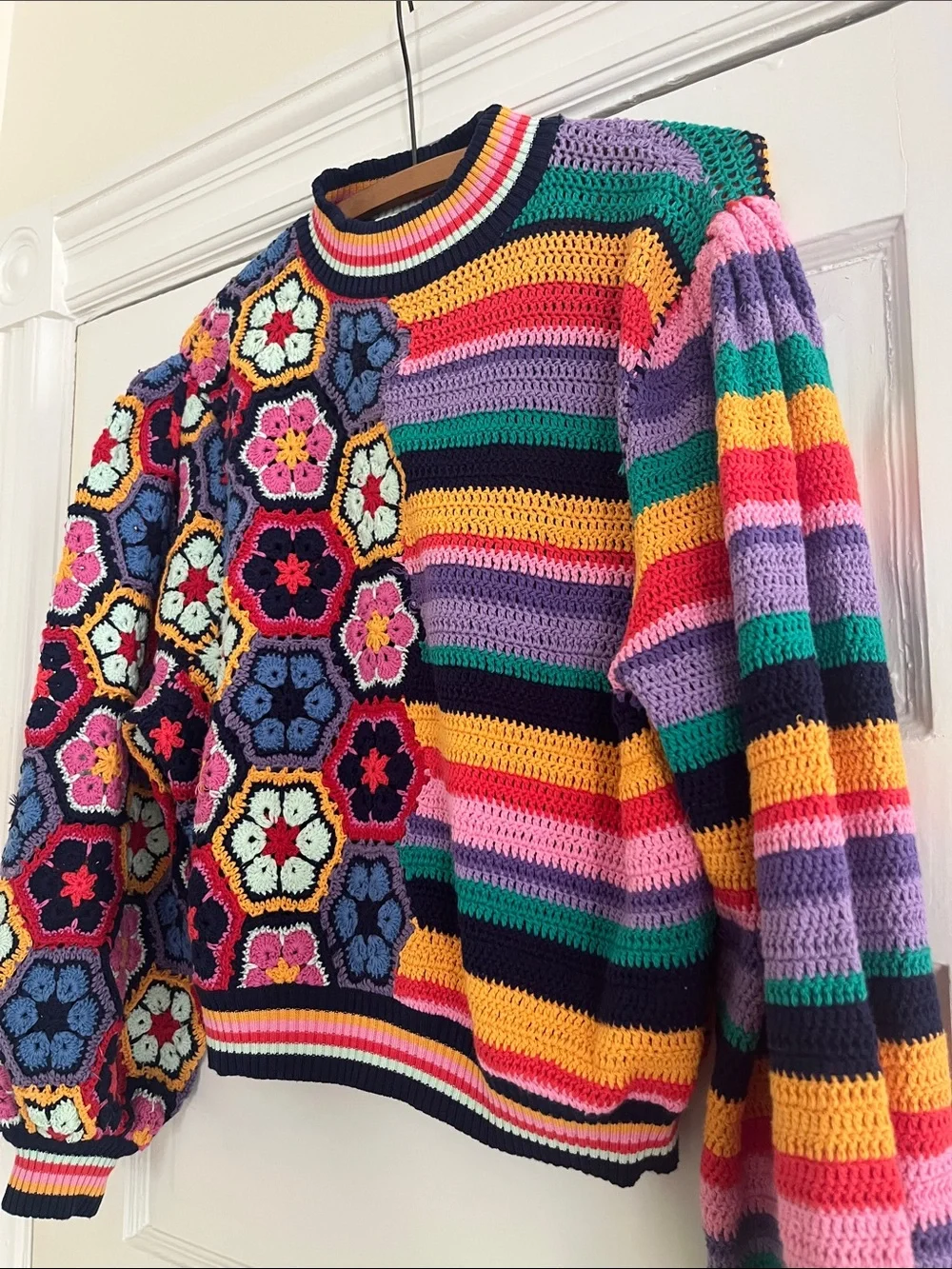 Farm Rio Sweater Size Small - Picture 8 of 11